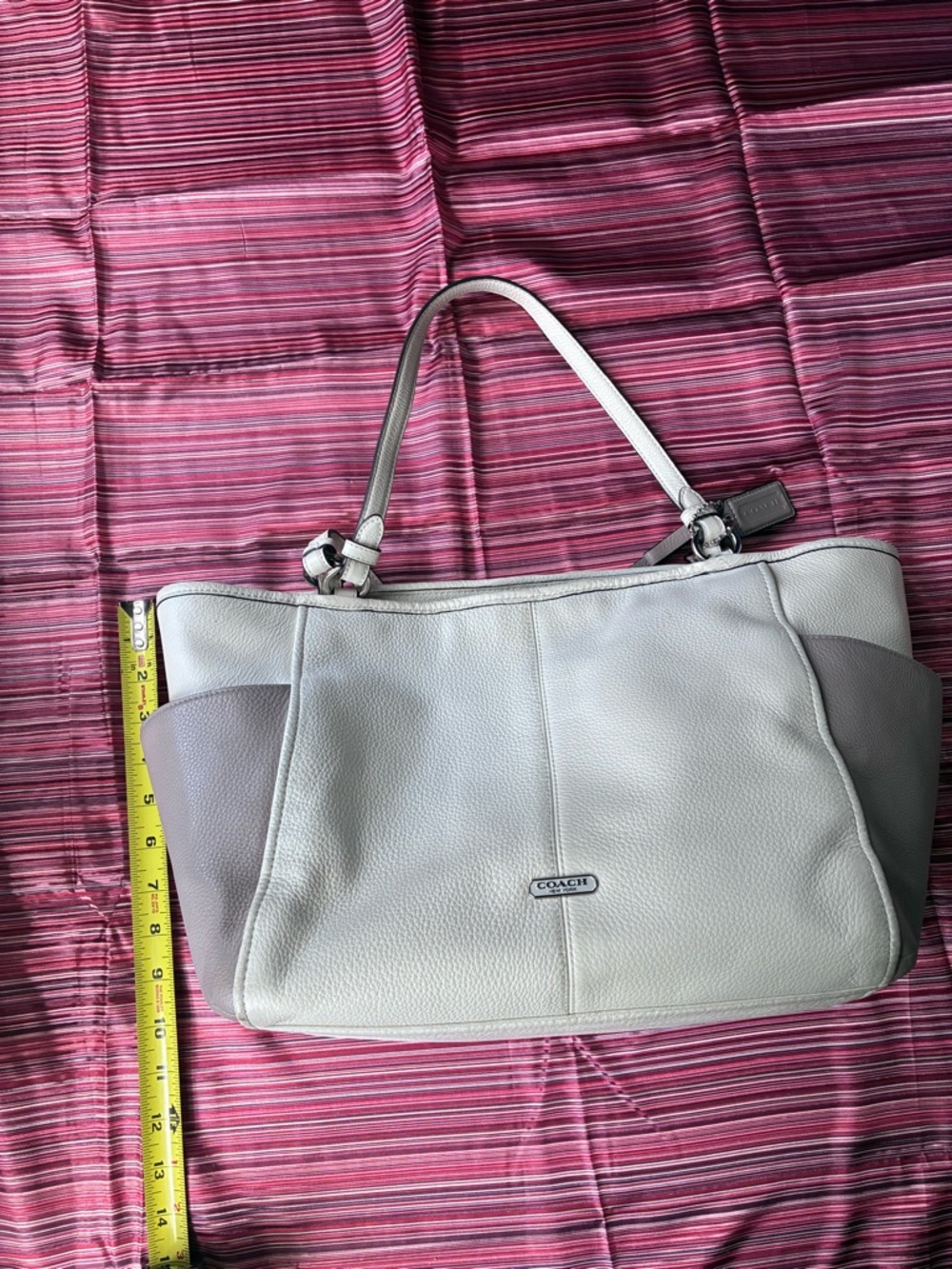 Coach Two-Tone Pebbled Leather Shoulder Tote Bag in White and Taupe - Picture 9 of 9